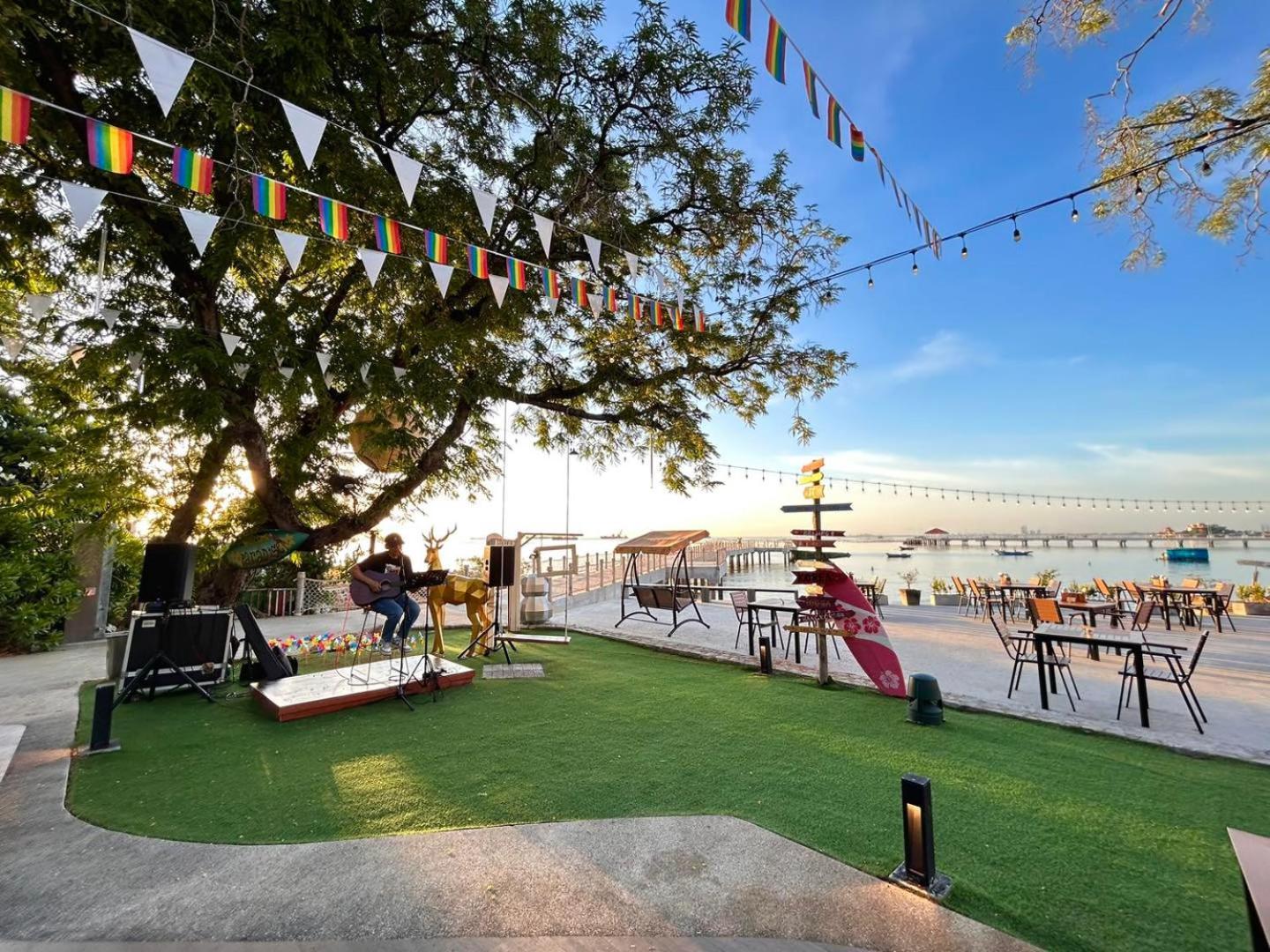 Centara Sonrisa Residences & Suites Sriracha Si Racha Εξωτερικό φωτογραφία